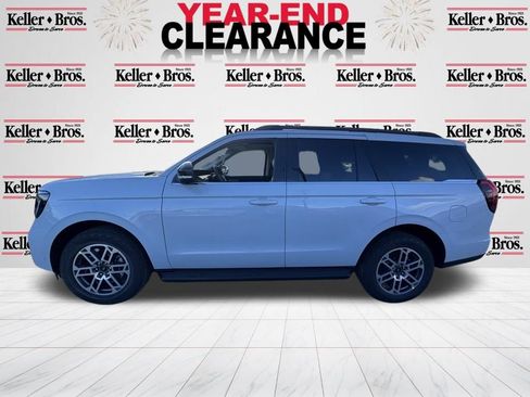 New 2025 Ford Expedition Active image 4