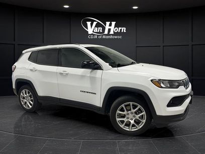 Used 2024 Jeep Compass Latitude w/ Sun and Sound Group