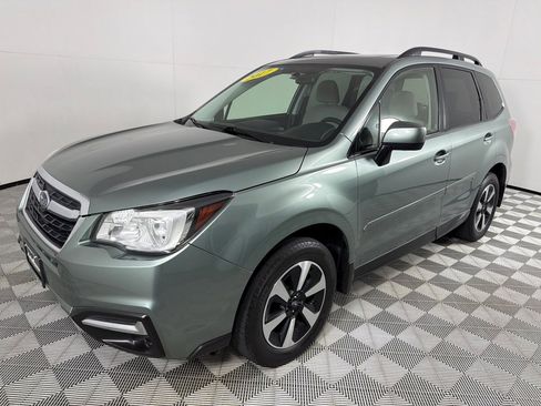 Used 2017 Subaru Forester 2.5i Premium w/ Protection Package #1 image 9