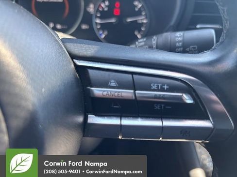 Used 2022 MAZDA MAZDA3 s AWD/4WD image 11