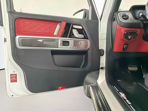 Certified 2021 Mercedes-Benz G 63 AMG 4MATIC image 21