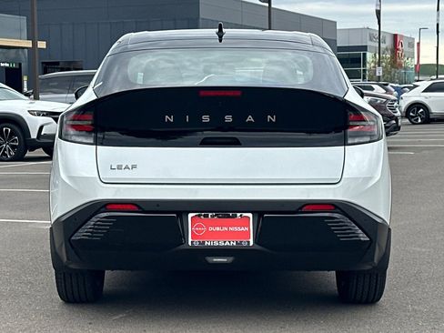 New 2026 Nissan Leaf SV+ FWD image 5
