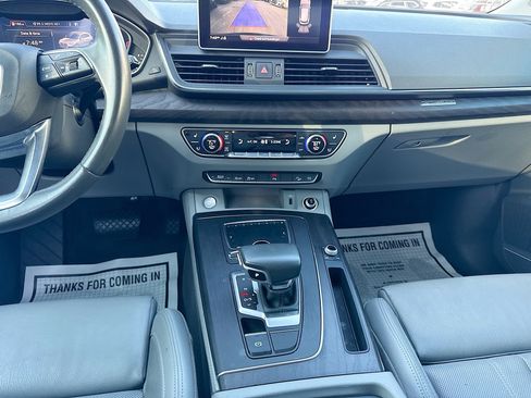 Used 2020 Audi Q5 2.0T Premium Plus AWD/4WD image 18