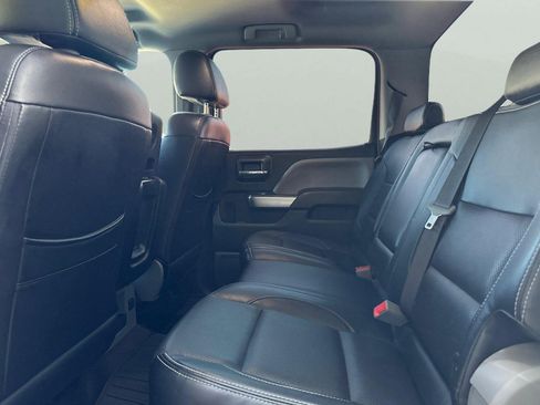 Used 2018 Chevrolet Silverado 1500 LT w/ All Star Edition image 5