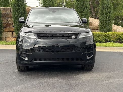 New 2026 Land Rover Range Rover Sport SE AWD/4WD image 8