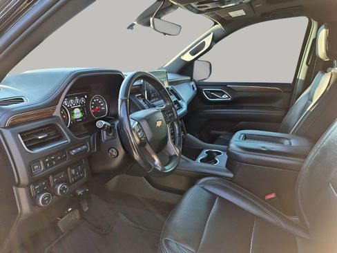 Used 2021 Chevrolet Suburban High Country image 31