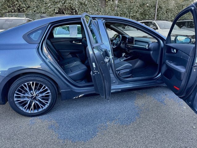 Certified 2023 Kia Forte GT-Line w/ GT-Line Technology Package FWD image 32