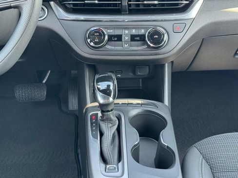 Used 2026 Buick Envista Preferred FWD image 19
