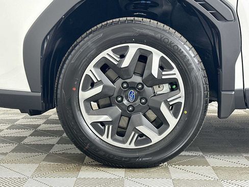 Certified 2026 Subaru Forester Premium w/ Base/Premium Package AWD/4WD image 29