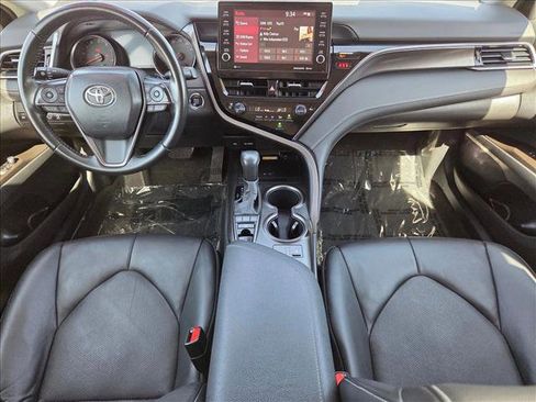 Used 2023 Toyota Camry XSE FWD image 16
