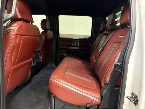 Used 2022 Ford F350 Platinum w/ FX4 Off-Road Package image 36