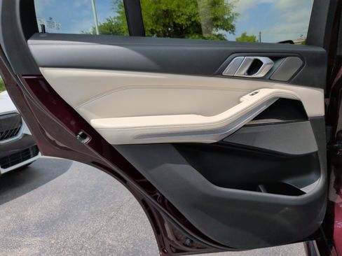 Used 2020 BMW X5 sDrive40i w/ M Sport Package image 36