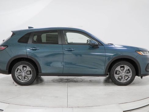 New 2026 Honda HR-V LX image 12