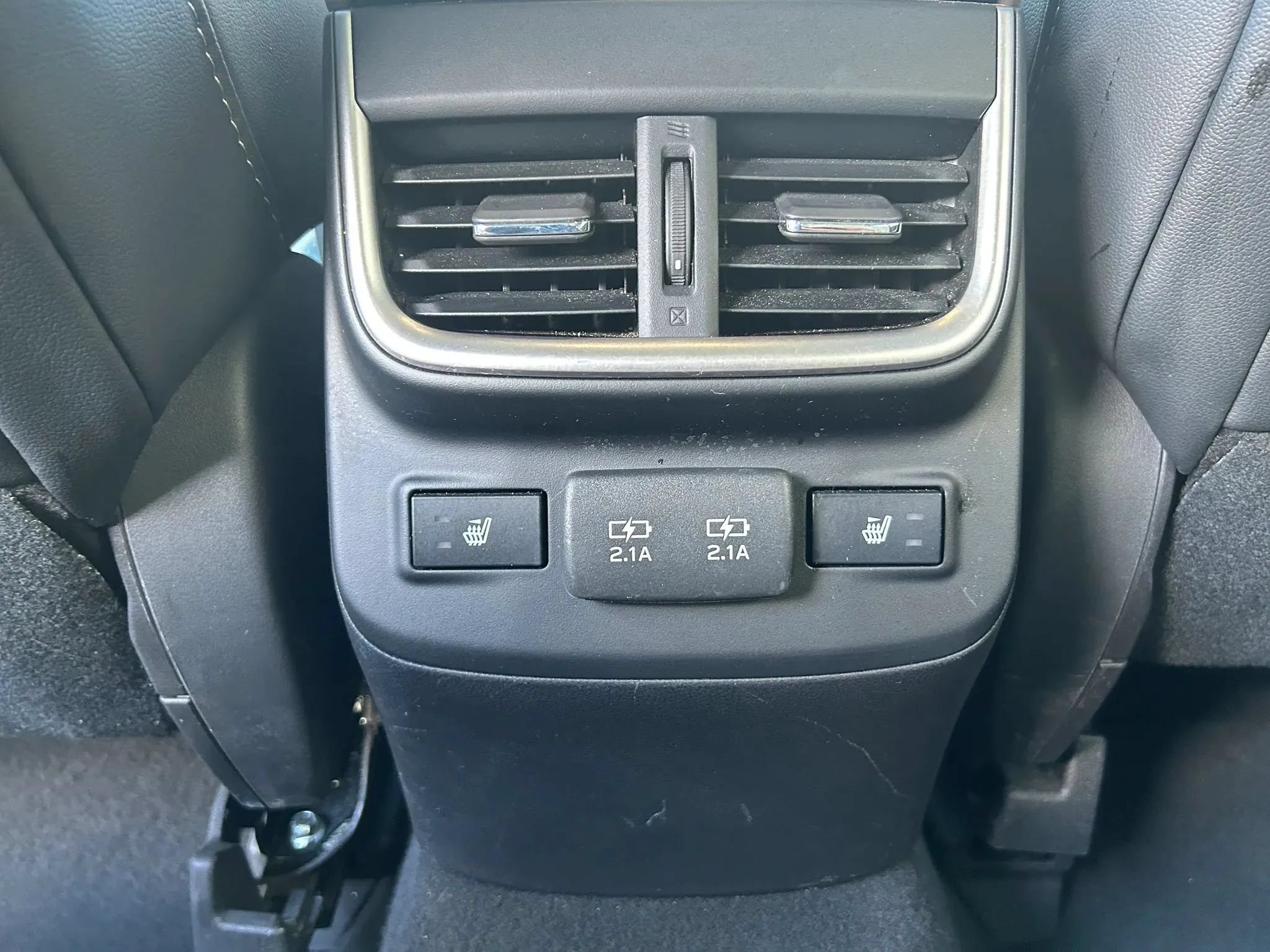 Used 2020 Subaru Outback Limited AWD/4WD image 18