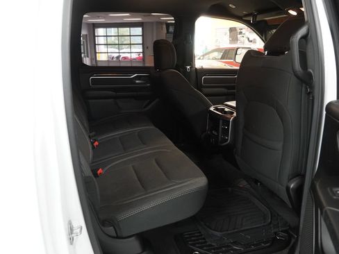 Used 2020 RAM 1500 Big Horn AWD/4WD image 20