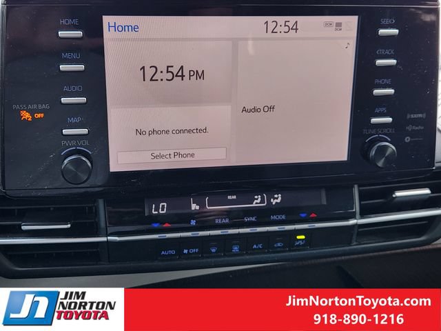 Used 2021 Toyota Sienna LE FWD image 18