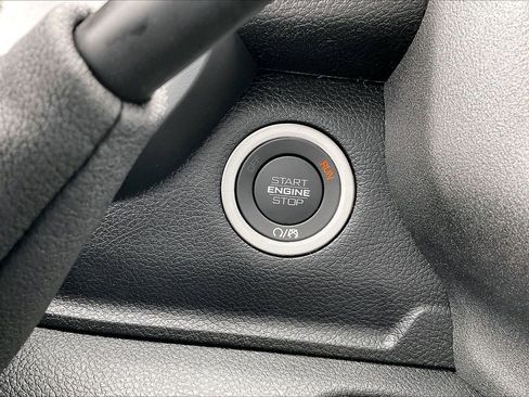 New 2026 RAM 3500 Tradesman AWD/4WD image 19