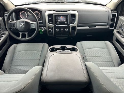 Used 2016 RAM 1500 Classic SLT image 12