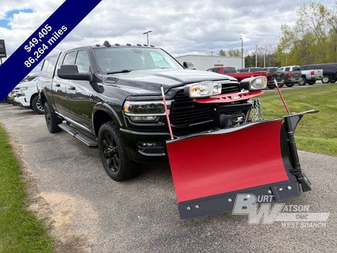 Used 2019 RAM 2500 Laramie w/ Black Appearance Package AWD/4WD image 8