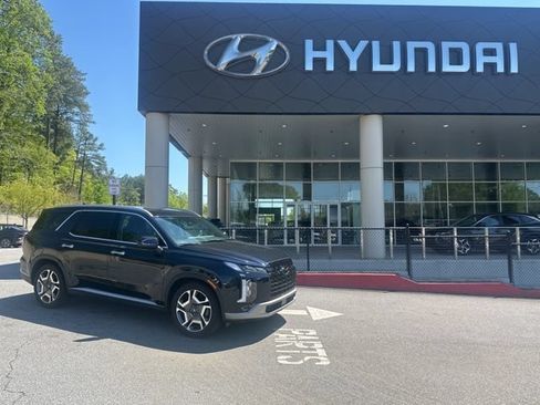 Used 2023 Hyundai Palisade SEL w/ Premium Package AWD/4WD image 1