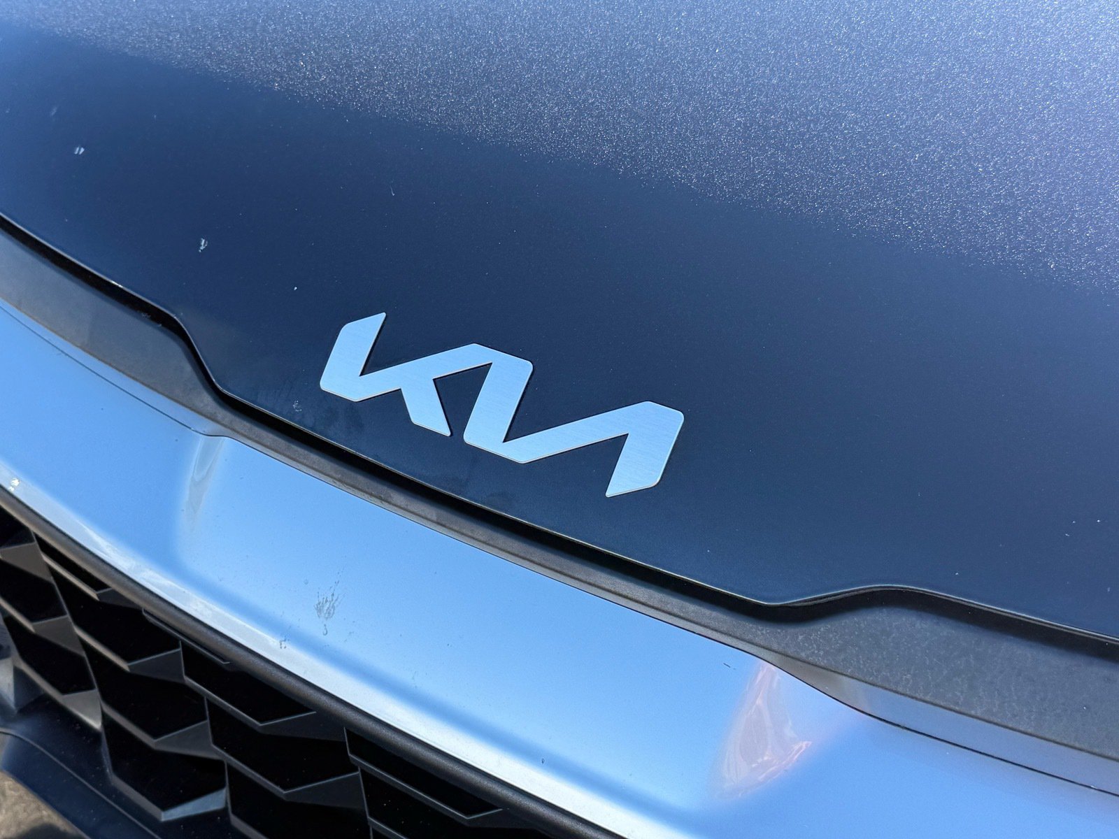 Used 2025 Kia Sportage LX FWD image 32