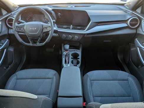 New 2026 Chevrolet Trax RS w/ Sunroof Package FWD image 21