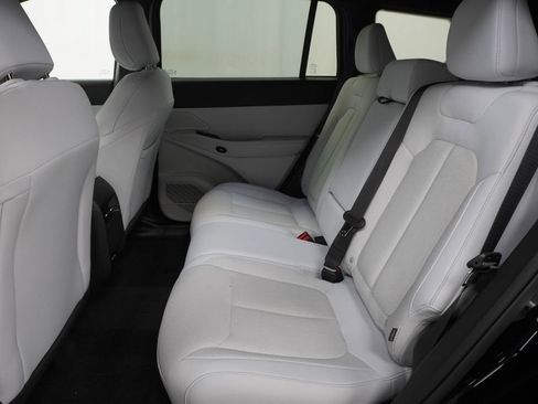 New 2026 Jeep Cherokee Laredo AWD/4WD image 17