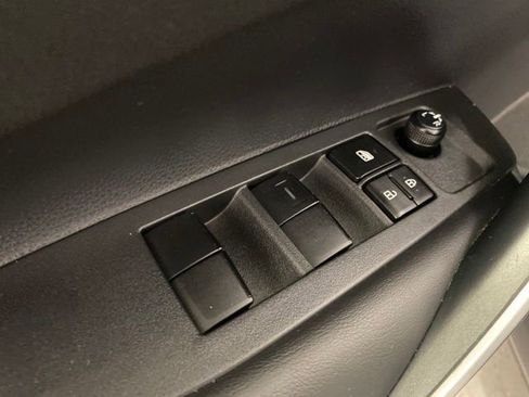 Certified 2021 Toyota Corolla SE image 13