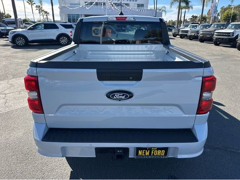 New 2026 Ford Maverick Lobo image 5