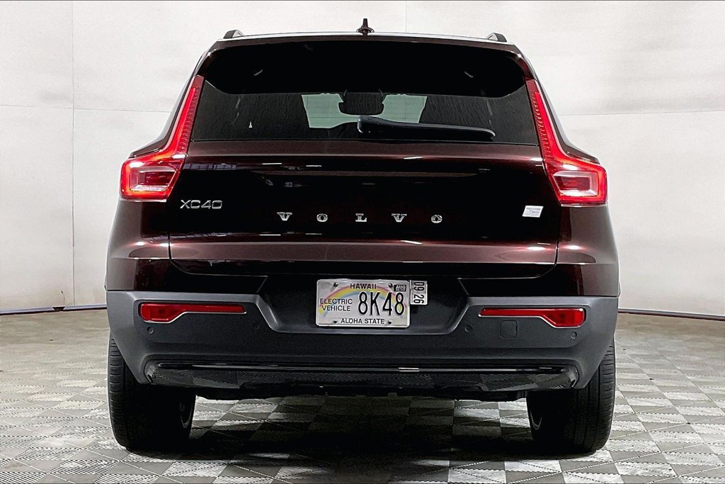 Used 2023 Volvo XC40 Recharge Ultimate w/ Protection Package Premier AWD/4WD image 3