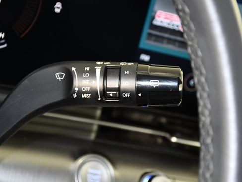 Used 2025 Hyundai Kona SEL AWD/4WD image 24