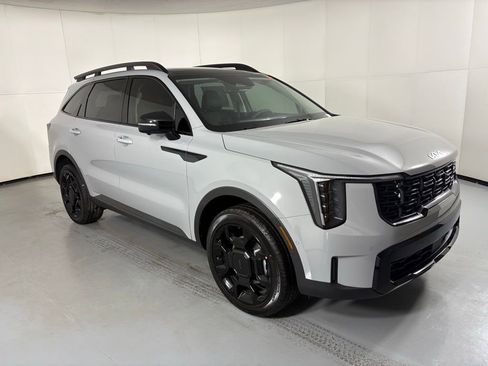 New 2026 Kia Sorento SX image 2