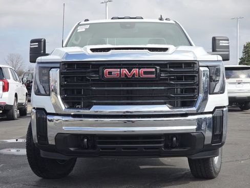 New 2026 GMC Sierra 2500 Pro w/ Convenience Package image 14