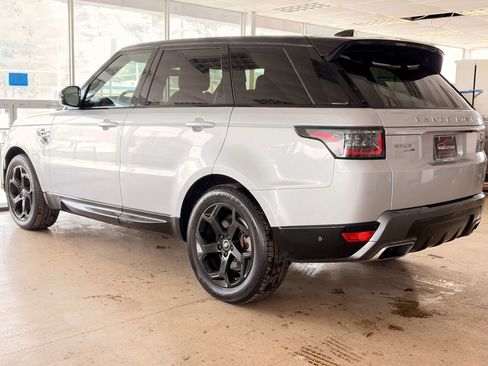 Used 2019 Land Rover Range Rover Sport HSE image 9