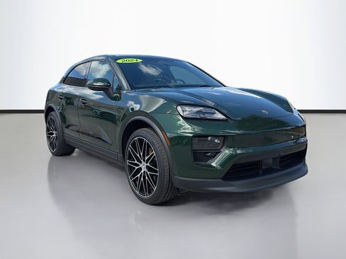Used 2024 Porsche Macan 4 Electric image 1