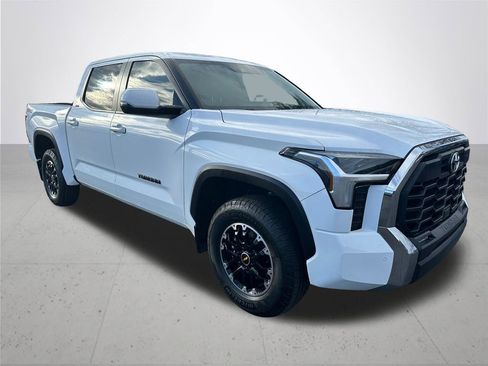 Used 2024 Toyota Tundra SR5 w/ TRD Off-Road Package AWD/4WD image 5