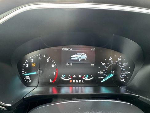 Used 2020 Ford Escape SE image 21