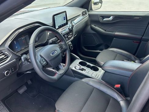 Used 2025 Ford Escape ST-Line image 17