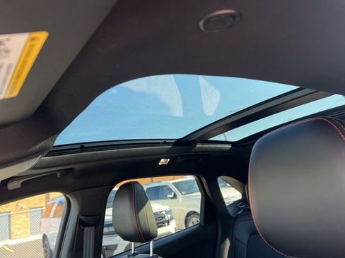 Certified 2024 Ford Escape ST-Line Select w/ Tech Pack #1 AWD/4WD image 18