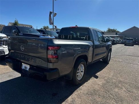 Used 2022 Nissan Frontier S w/ Technology Package image 6