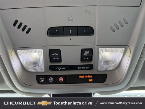 Used 2018 Chevrolet Equinox Premier image 33