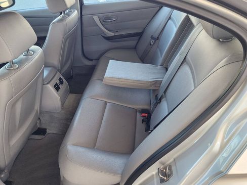 Used 2011 BMW 328i Sedan RWD image 30