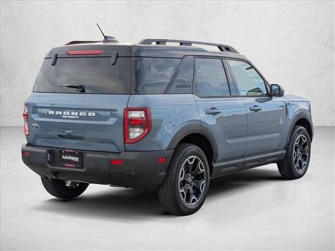 New 2025 Ford Bronco Sport Outer Banks image 2