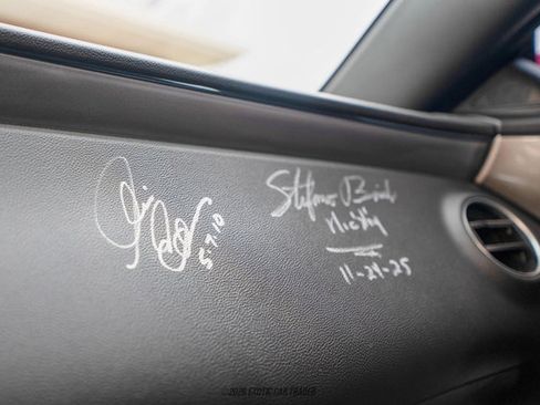 Used 2010 Chevrolet Camaro SS image 32