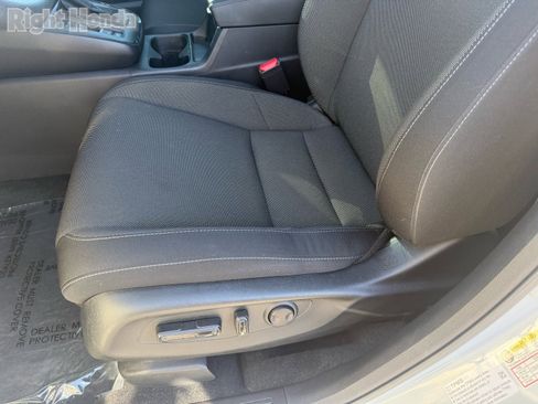 Certified 2025 Honda CR-V EX image 14