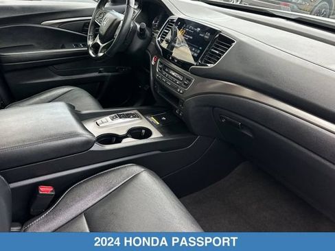 Certified 2024 Honda Passport EX-L image 19
