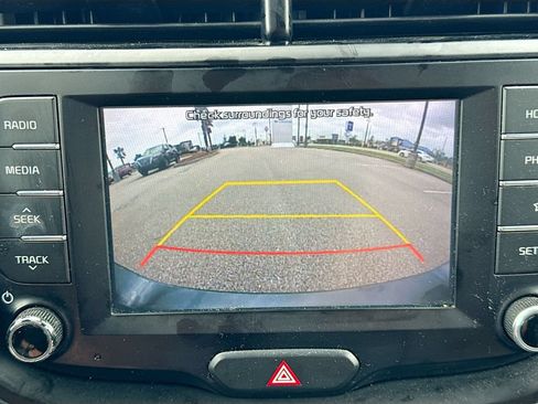 Used 2020 Kia Soul GT-Line w/ GT 2.0L Power Sunroof Package FWD image 10