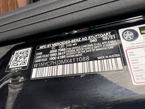 Certified 2021 Mercedes-Benz G 63 AMG 4MATIC image 32