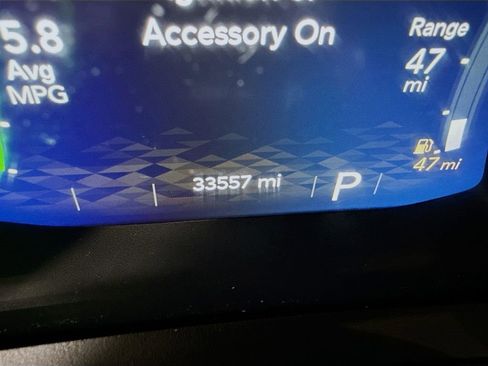 Used 2024 Jeep Wrangler Unlimited Sahara image 5