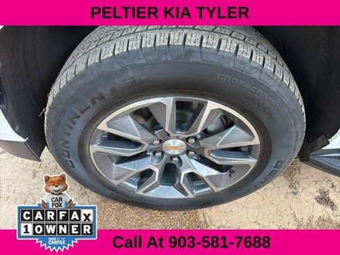 Used 2024 Chevrolet Tahoe LT w/ Luxury Package image 5